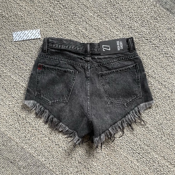 Urban Outfitters distressed black denim shorts - Picture 2 of 3